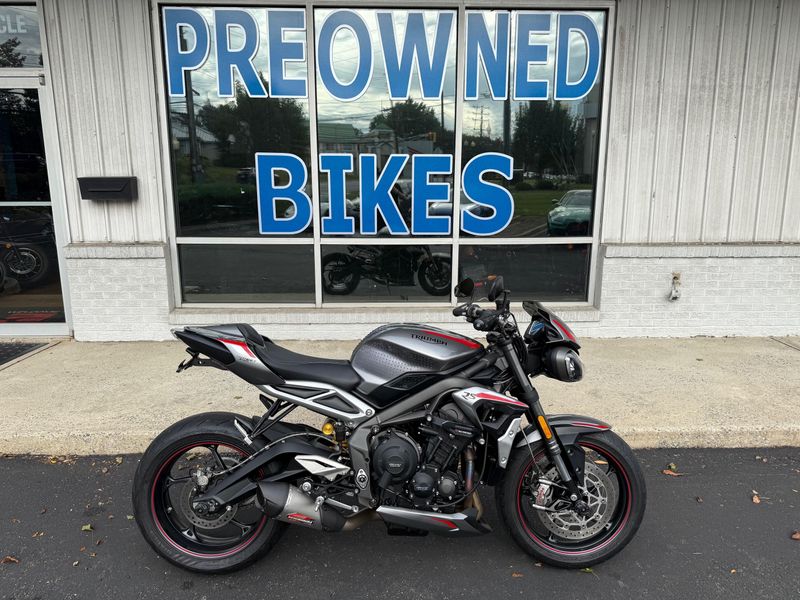 2020 Triumph Street Triple RSImage 1
