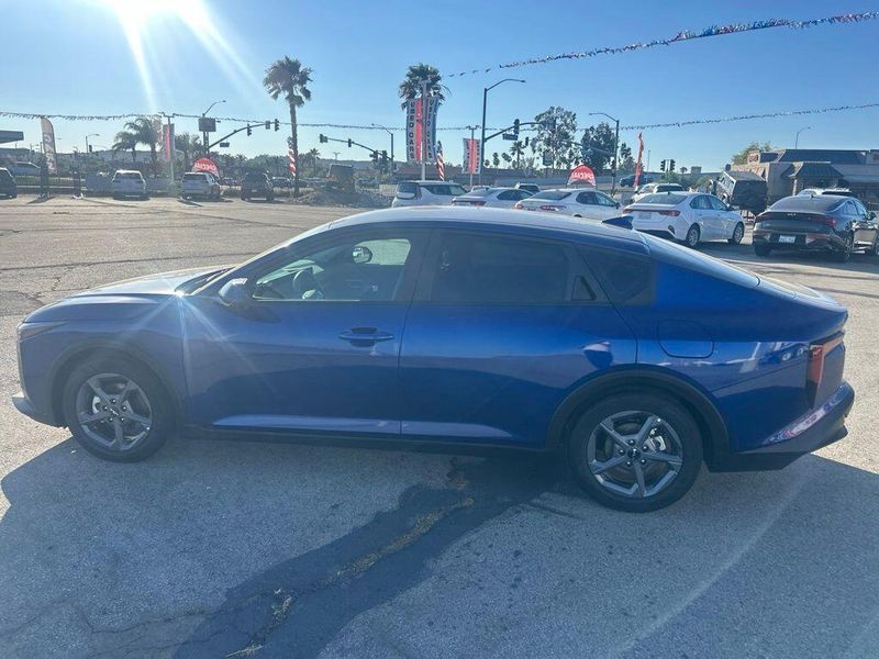 Used 2025 Kia K4 LXSImage 6