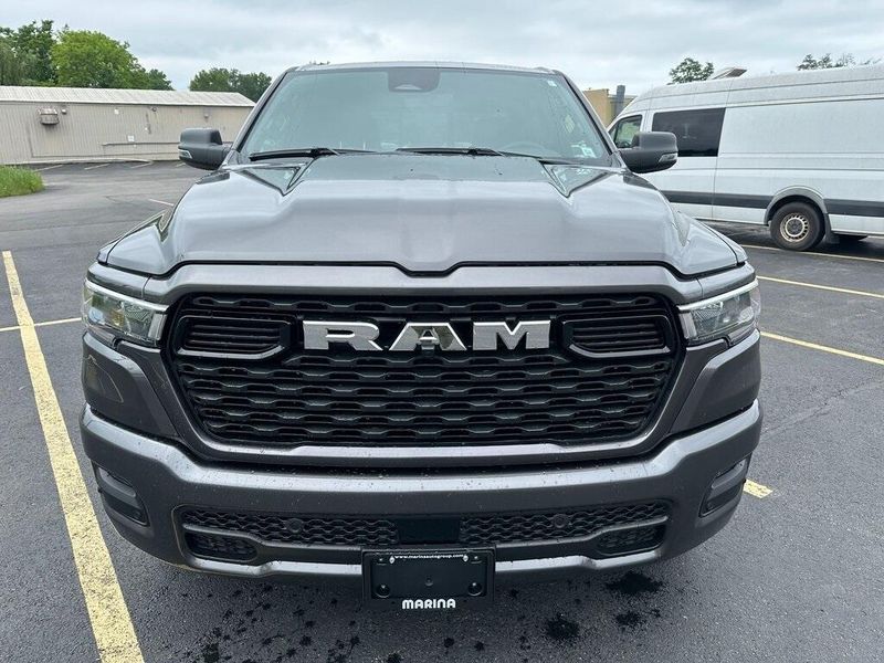 2025 RAM 1500 Big Horn Crew Cab 4x4 5