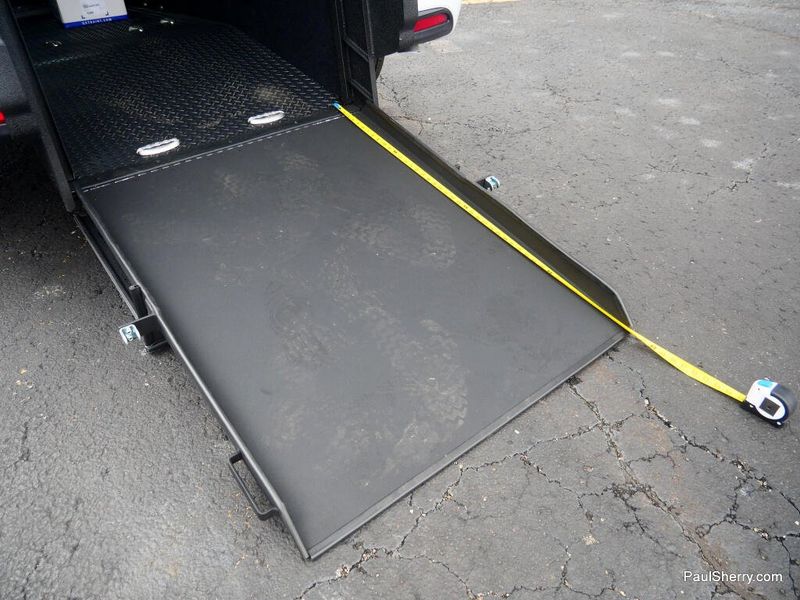 New 2026 Chrysler Voyager Lx