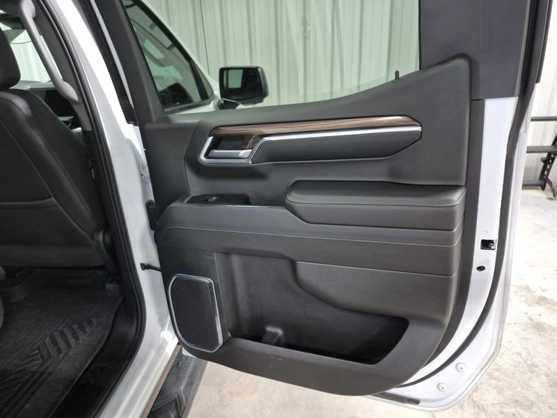 2023 Chevrolet Silverado 1500 LT Trail BossImage 12