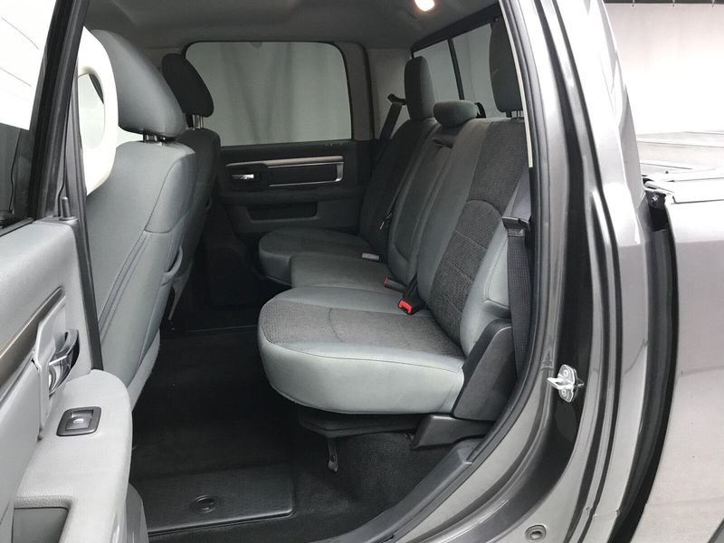 2016 RAM 1500 Big HornImage 13