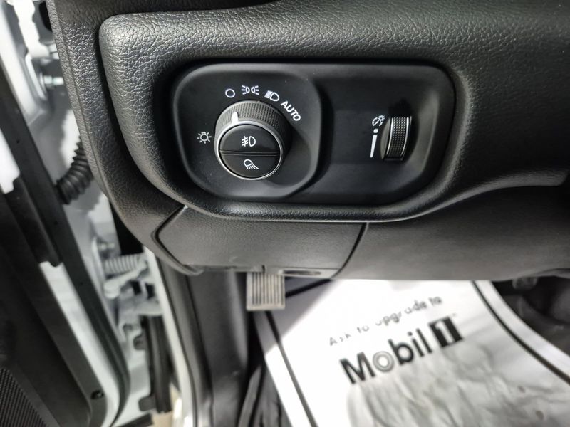 2025 RAM 2500 Tradesman Crew Cab 4x4 6