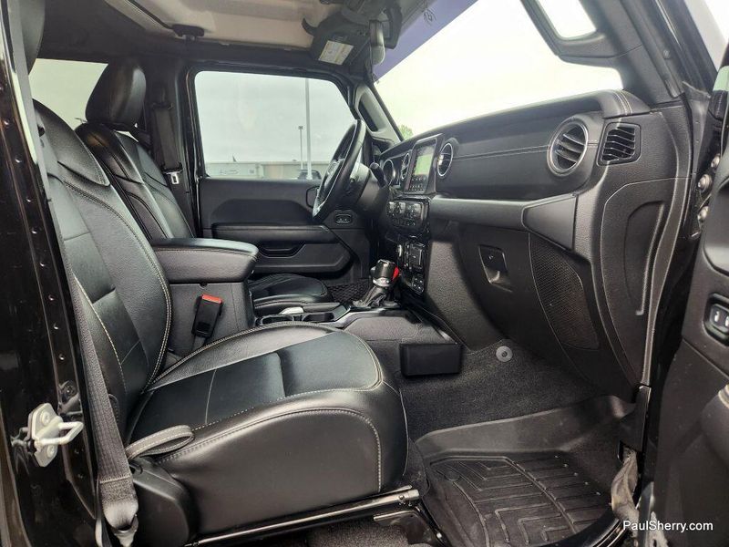 2021 Jeep Gladiator OverlandImage 31