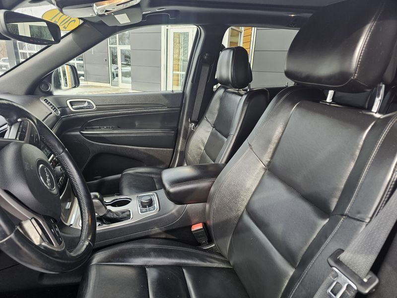 Used 2021 Jeep Grand Cherokee LimitedImage 14