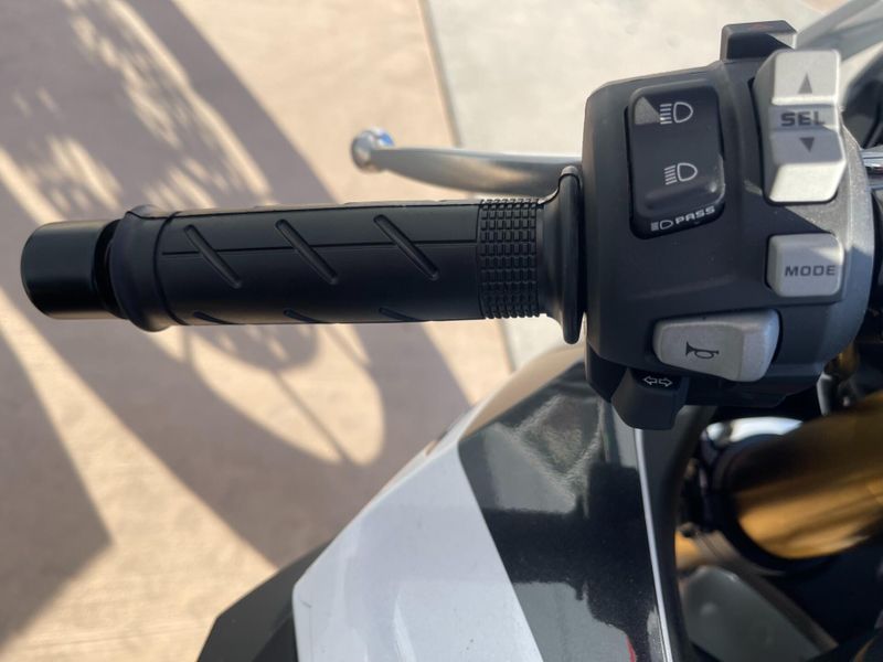 New 2025 Honda CBR1000RR Image 19