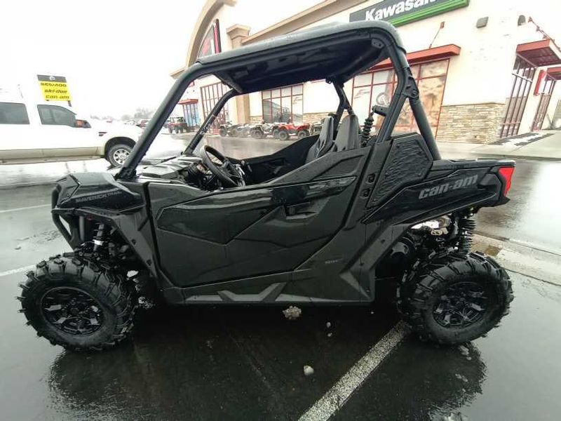 2025 Can-Am MAVERICK TRAIL DPS 50 1000 