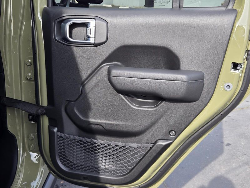 New 2026 Jeep Wrangler 4-door Rubicon