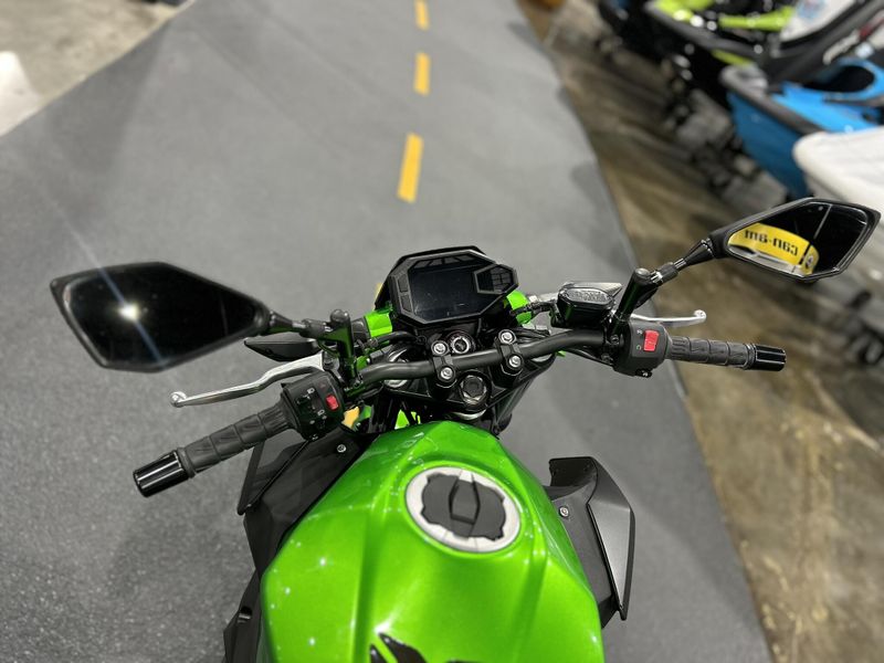 Used 2024 Kawasaki Z500 ABS Image 7