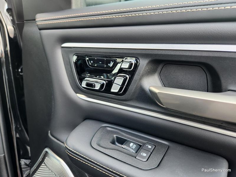 New 2026 RAM 1500 Tungsten Crew Cab 4x4