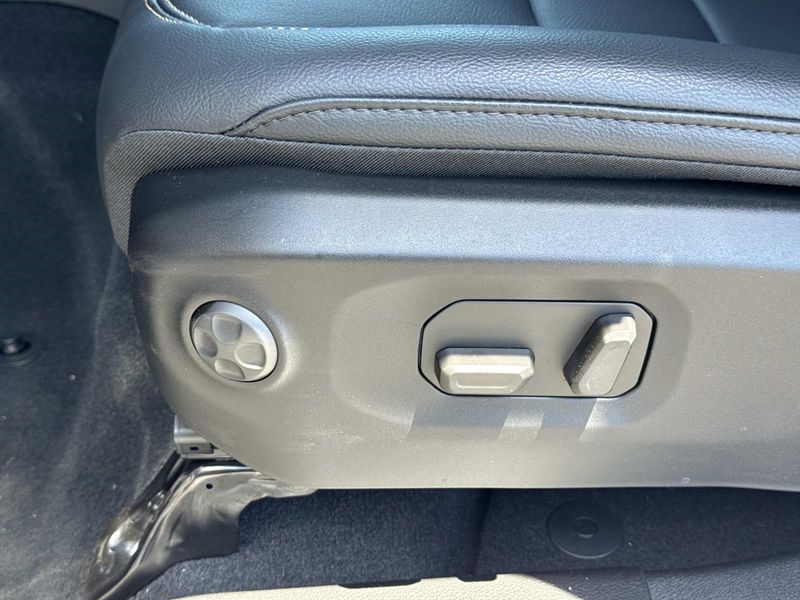 New 2026 Jeep Wrangler 4-door Sahara