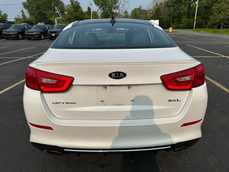 2015 Kia Optima SXLImage 14