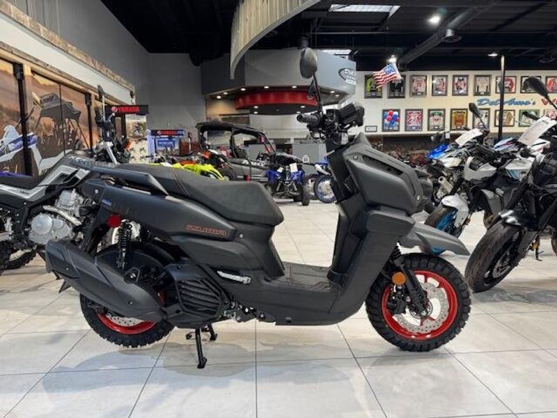 2025 Yamaha ZUMA 125 Image 1
