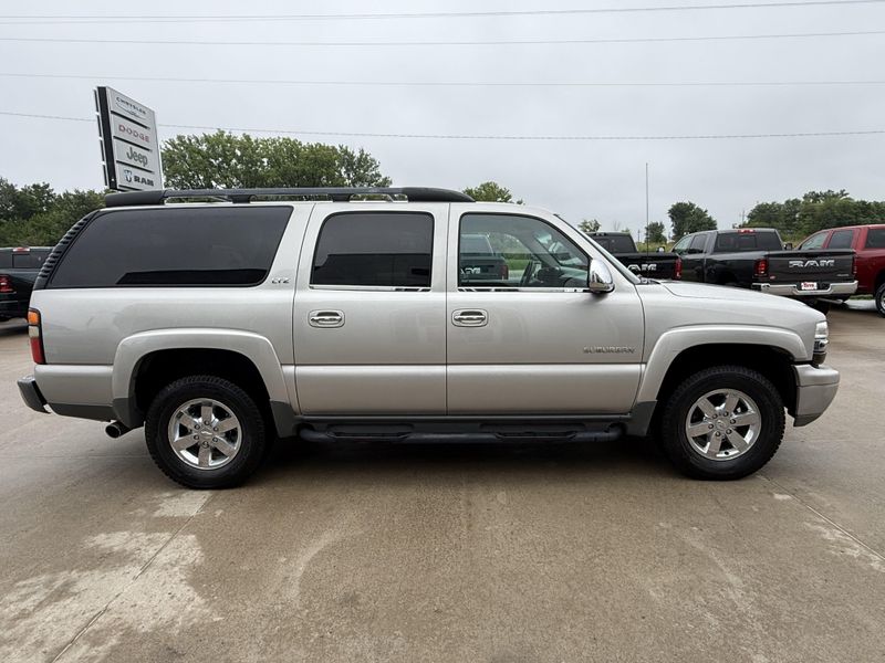 Used 2004 Chevrolet Suburban 1500 Z71Image 37