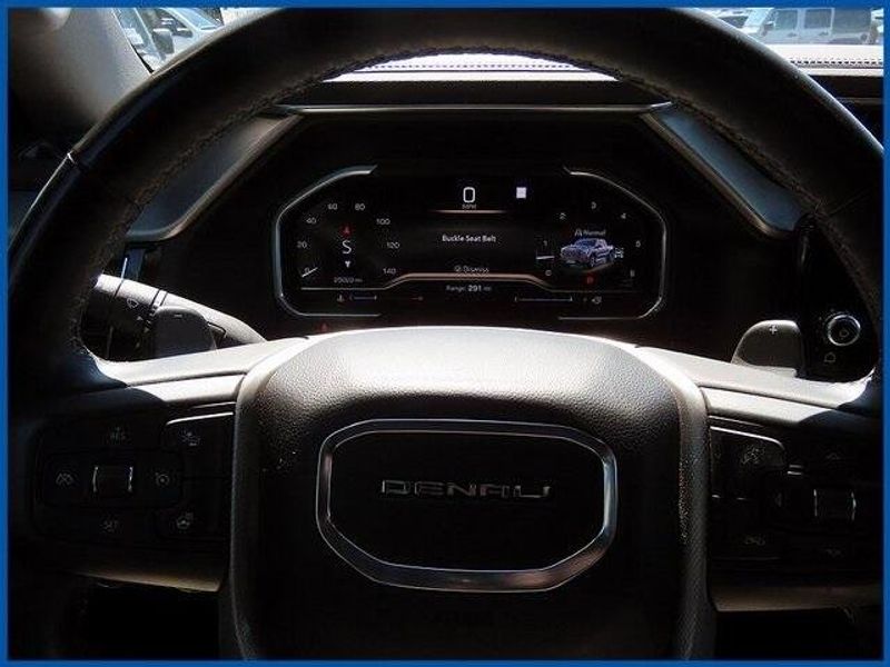 2023 GMC Sierra 1500 DenaliImage 16