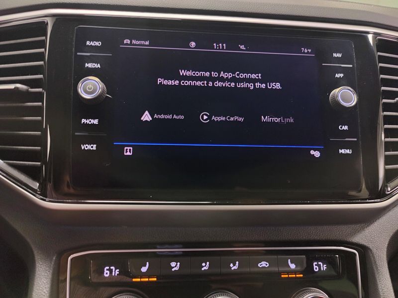Used 2023 Volkswagen Atlas Cross Sport SEL R-Line Black AWD w/Sunroof/NavImage 22