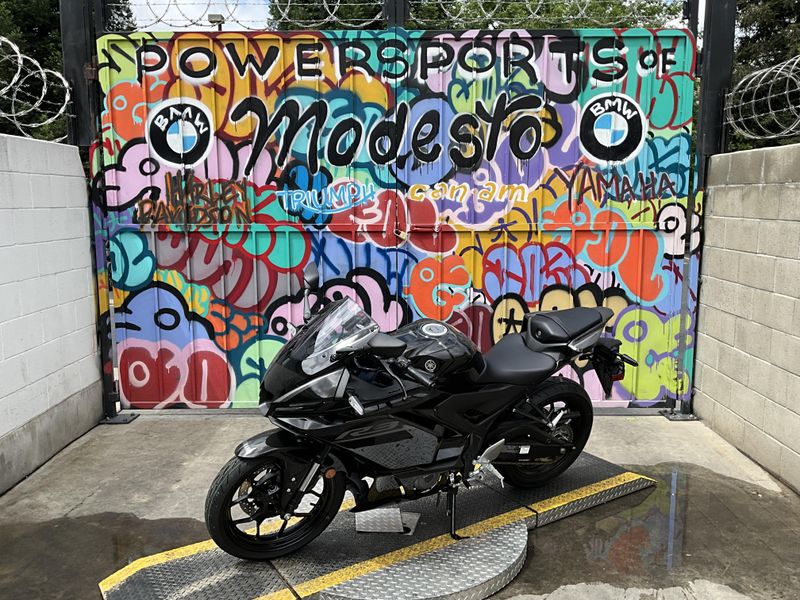 New 2026 Yamaha YZF-R3 ABS Image 8