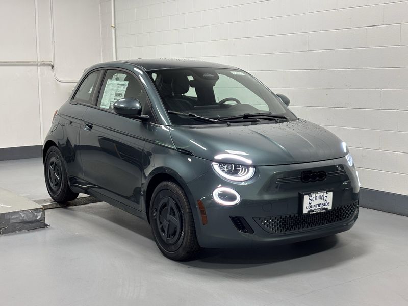 New 2025 Fiat 500e Giorgio Armani Collector