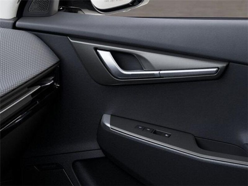 2025 Kia EV6 WindImage 25