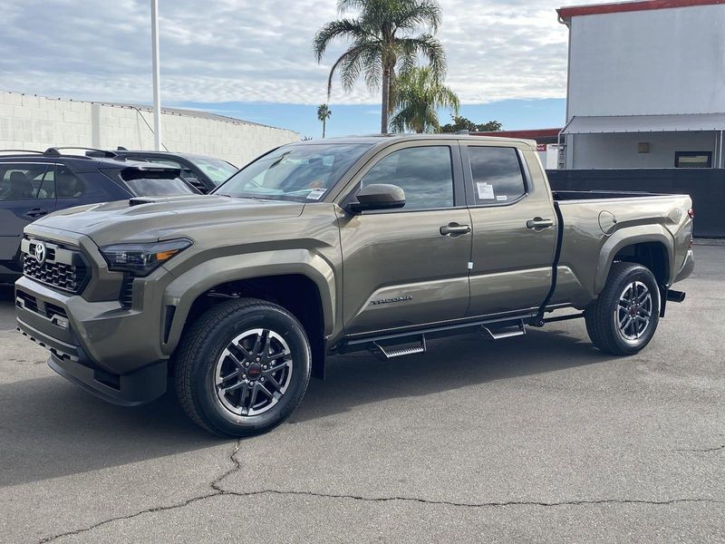 2024 Toyota Tacoma TRD SportImage 6