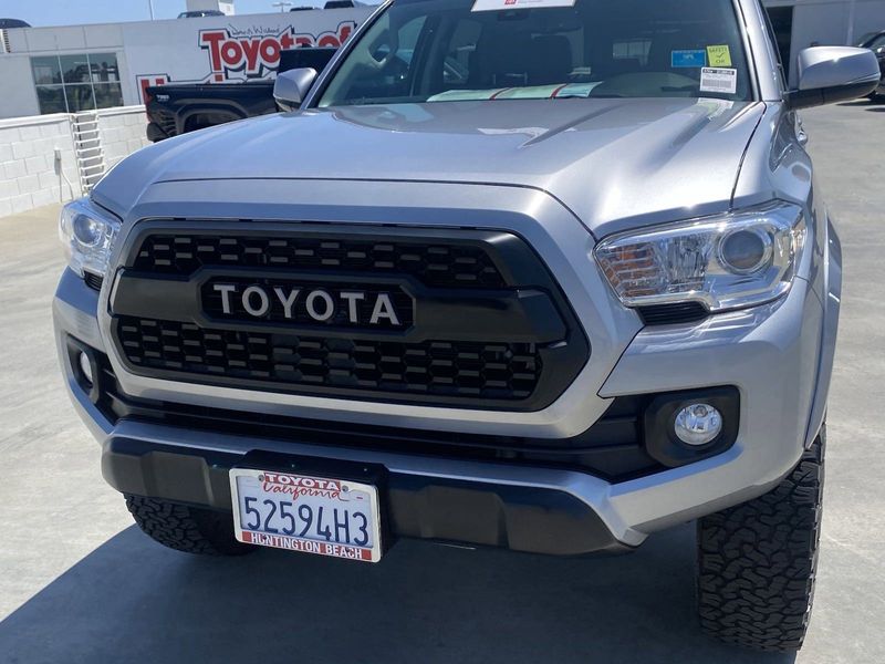 2021 Toyota Tacoma SR5Image 9