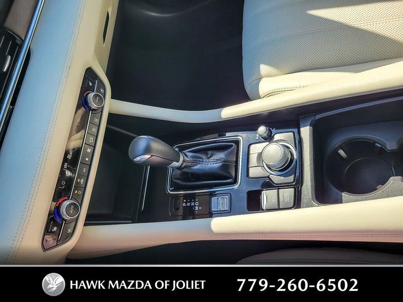 2020 Mazda Mazda6 Signature photo 14