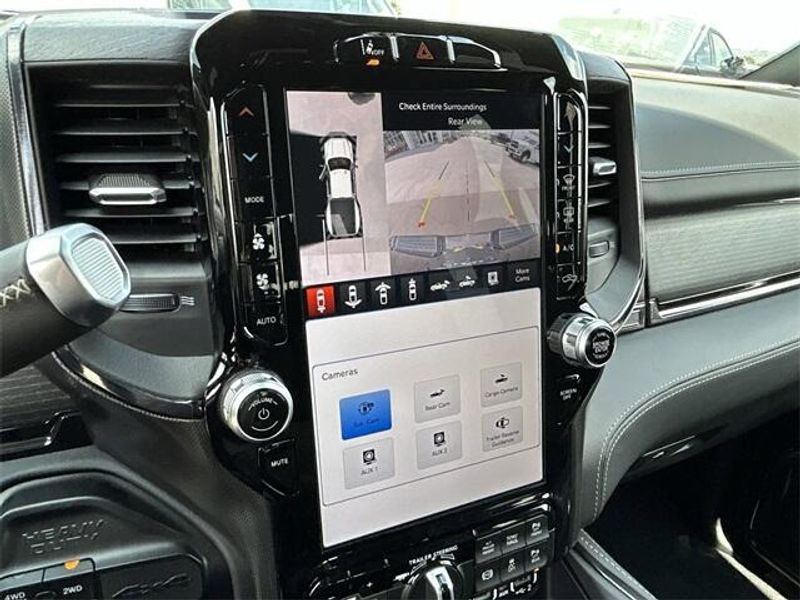 New 2024 RAM 3500 Limited Crew Cab 4x4 8