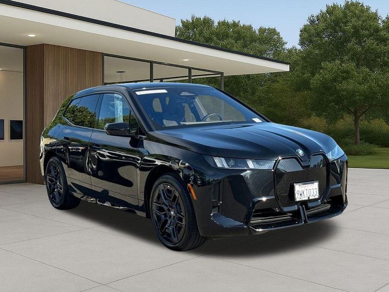 Used 2026 BMW iX xDrive45Image 6