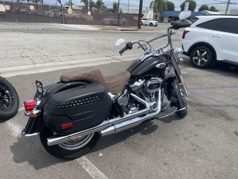 Used 2024 Harley-Davidson SOFTAIL HERITAGE CLASSIC Image 8
