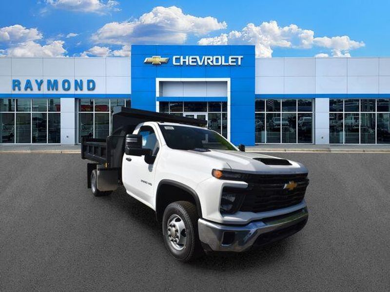 New 2026 Chevrolet Silverado 3500HD Work TruckImage 1
