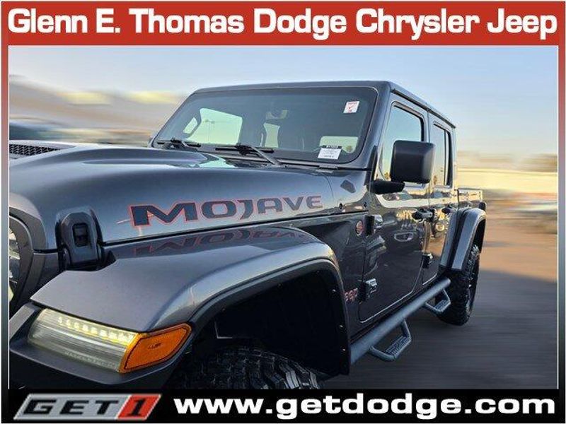 2022 Jeep Gladiator Mojave photo 4