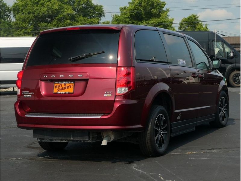 2018 Dodge Grand Caravan GTImage 13