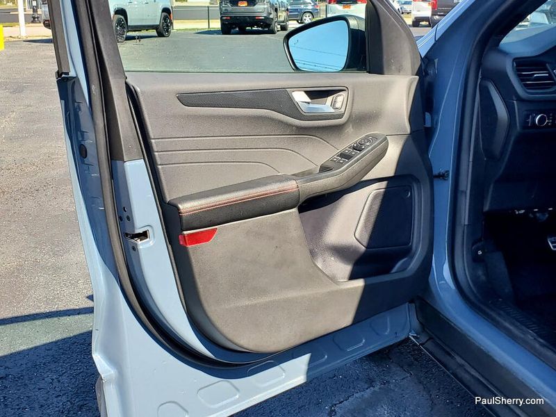 Used 2024 Ford Escape ST-Line