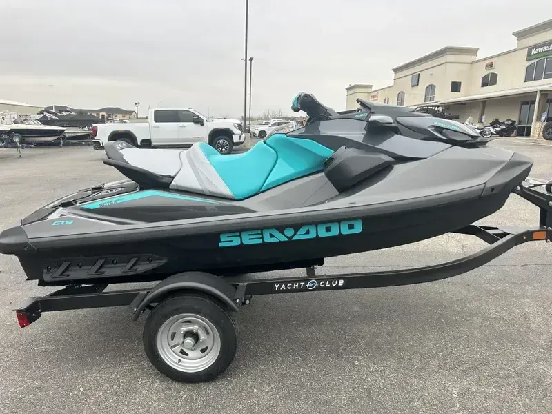 NEW 2026 SEADOO GTR 230 WITH SOUND SYSTEM Image 2