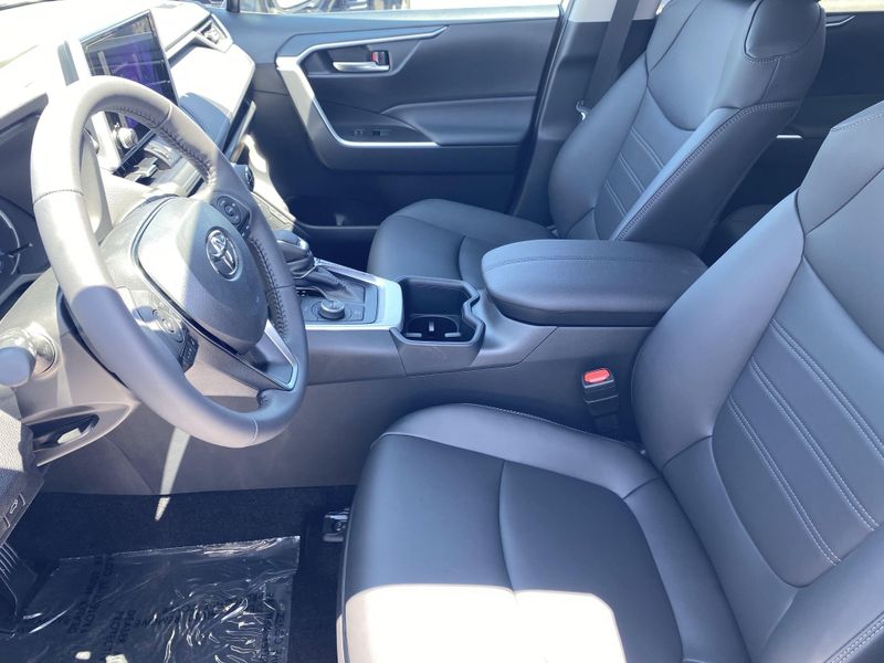 New 2025 Toyota RAV4 Hybrid XLE PremiumImage 14