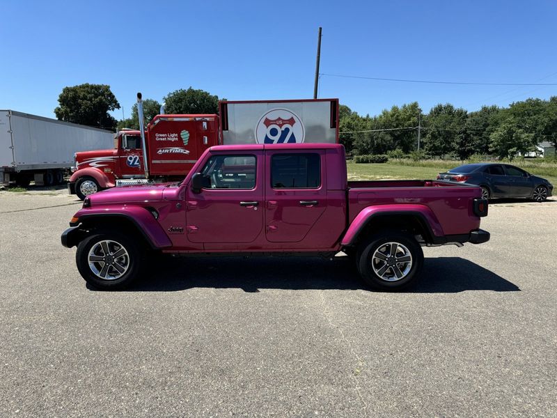 2024 Jeep Gladiator Sport S 4x4Image 5