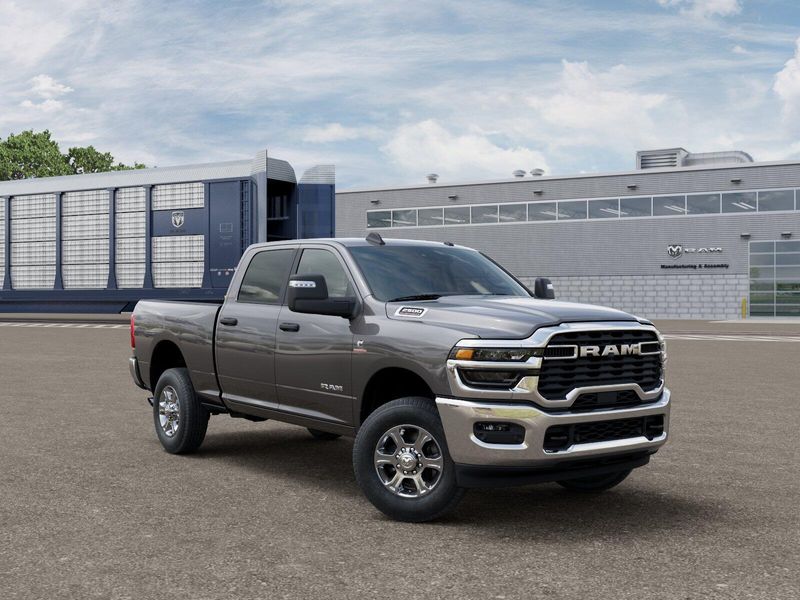 New 2025 RAM 2500 Big Horn Crew Cab 4x4 6'4' Box