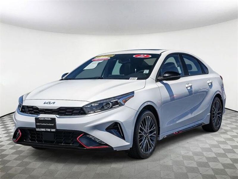 Used 2022 Kia Forte GT-LineImage 5