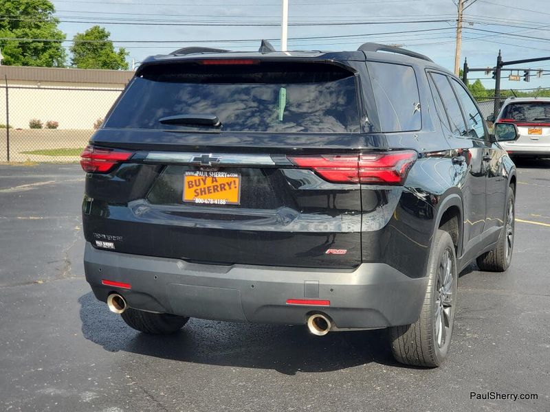 Used 2022 Chevrolet Traverse RS