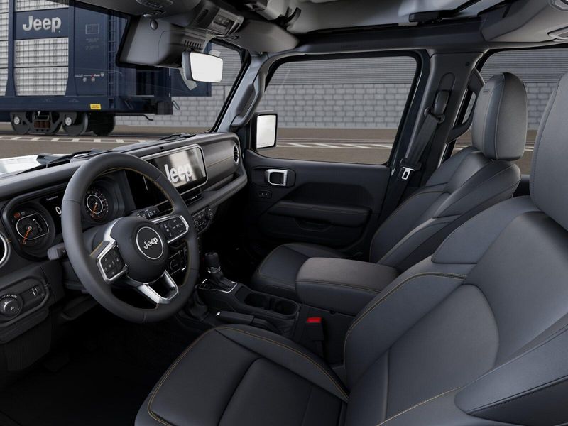 New 2026 Jeep Wrangler 4-door SaharaImage 22