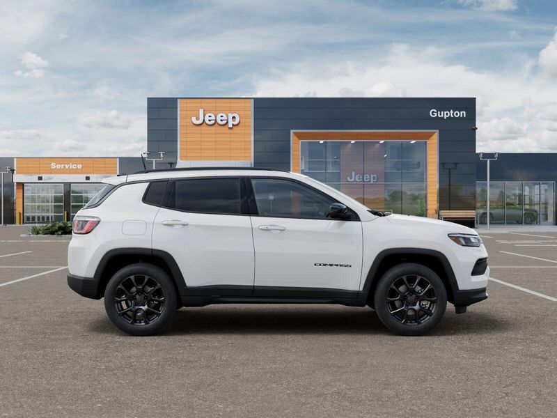 New 2026 Jeep Compass Latitude Altitude 4x4Image 21