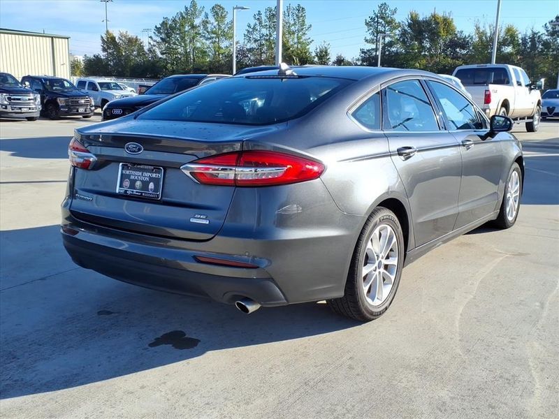 Used 2019 Ford Fusion SEImage 7