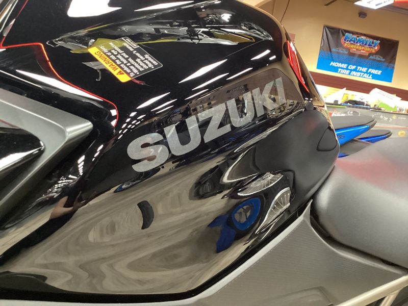 2024 Suzuki GSX-S 1000GT+ Image 4