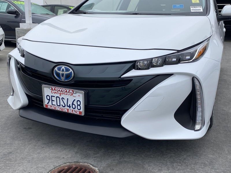 2022 Toyota Prius Prime XLEImage 9