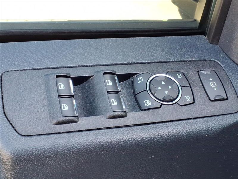 Used 2022 Ford F-350SD PlatinumImage 17