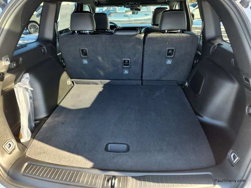 New 2026 Jeep Grand Cherokee Limited 4x4