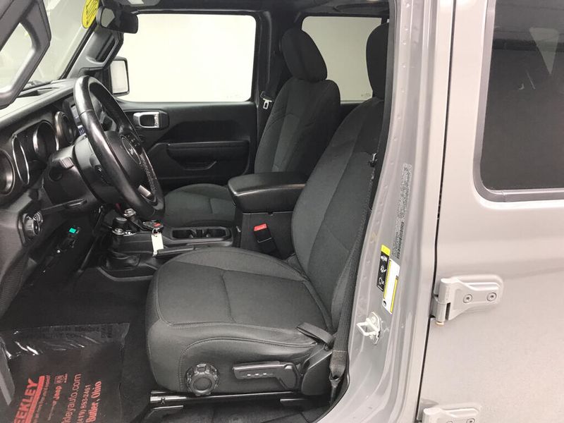 Used 2021 Jeep Wrangler Unlimited WillysImage 6