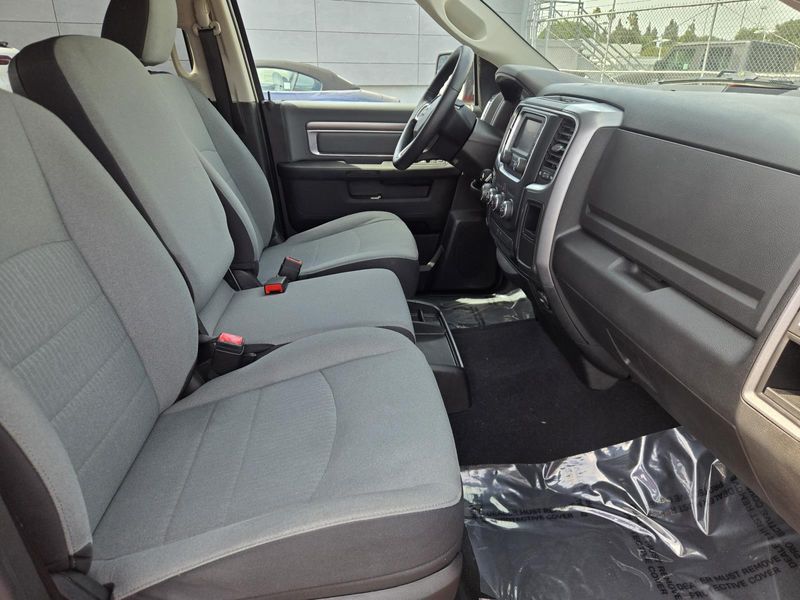 Used 2022 RAM 1500 Classic SLT 4x2 Crew Cab 5'7 Box
