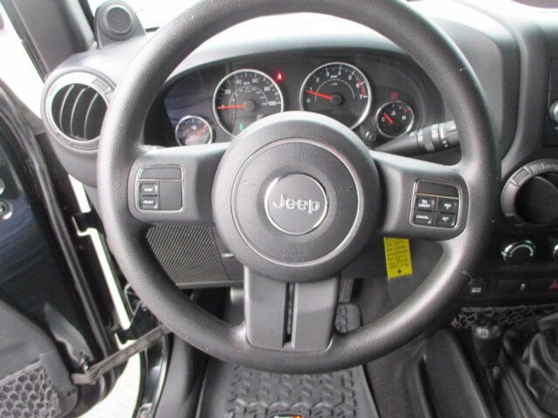 Used 2012 Jeep Wrangler JK SportImage 16
