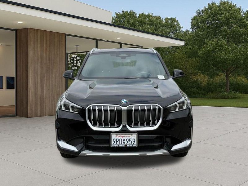 Used 2025 BMW X1 xDrive28iImage 4